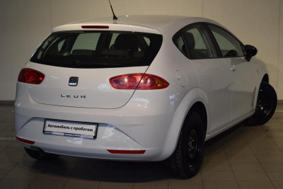 SEAT Leon 1.2 TSI MT (105 л. с.)