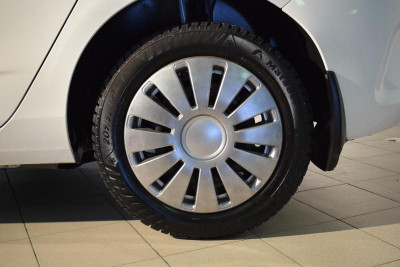 Citroen C4 1.6 MT (109 л.с.)