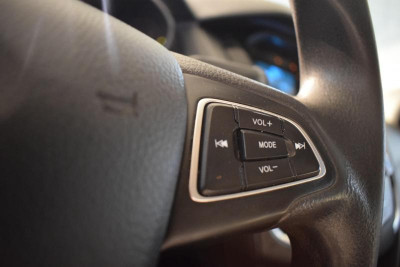 Ford Focus Универсал 1.5d MT (105 л.с.) Sync Edition