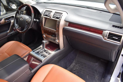 Lexus GX 460 4.6 AT (296 л.с.) 4WD Premium 13
