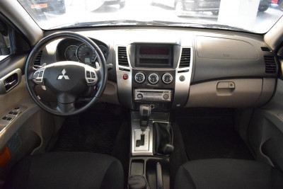 Mitsubishi Pajero Sport 2.5 DI-D AT AWD (178 л. с.) Intense