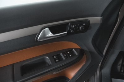 Volkswagen Touran 1.4 AT (170 л.с.)