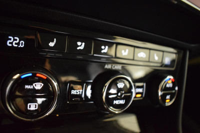 ŠKODA SUPERB 1.4 TSI DSG (150 л. с.) Active