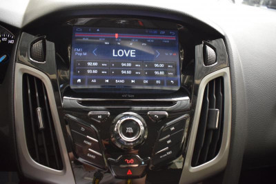 Ford Focus 1.6 PowerShift (125 л. с.)