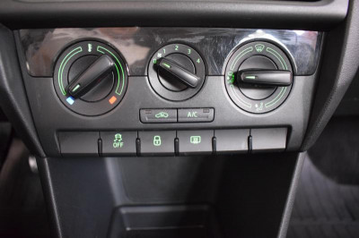 ŠKODA RAPID 1.6 MT (90 л. с.)