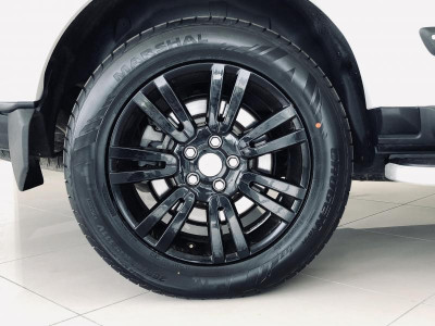 Land Rover Discovery 3.0 TDV6 AT 4WD (211 л. с.)
