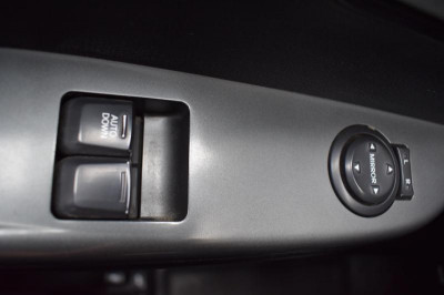 Kia Rio 1.4 MT (107 л. с.)