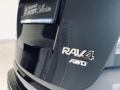 Toyota RAV4 2.2 D AT 4WD (150 л. c.) Престиж