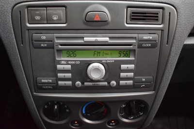 Ford Fusion 1.6 EuroV MT (100 л. с.)