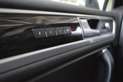 Volkswagen Touareg 3.6 FSI Tiptroniс 4Motion (249 л. с.) Touareg