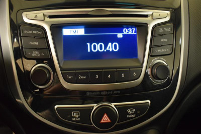Hyundai Solaris 1.6 MT (123 л. с.) Comfort