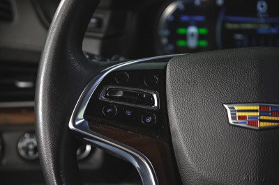 Cadillac Escalade 6.2 V8 АТ 4WD (426 л.с.) Luxury