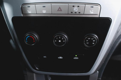 Geely Emgrand X7 2.0 MT (140 л. с.) Comfort