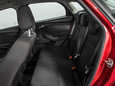 Ford Focus Хетчбэк 1.6 Ti-VCT PowerShift (105 л. с.) Sync Edition
