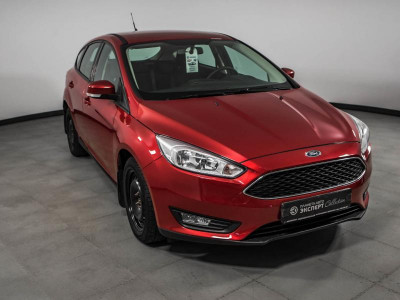 Ford Focus Хетчбэк 1.6 Ti-VCT PowerShift (105 л. с.) Sync Edition