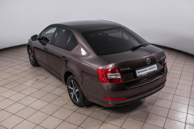 ŠKODA Octavia 1.4 MT (140 л.с.)
