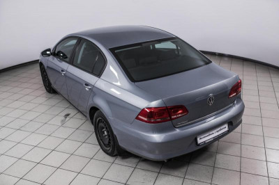 Volkswagen Passat 1.4 TSI MT (122 л. с.)