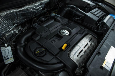 Volkswagen Tiguan 1.4 TSI BlueMotion DSG (150 л. с.) Avenue
