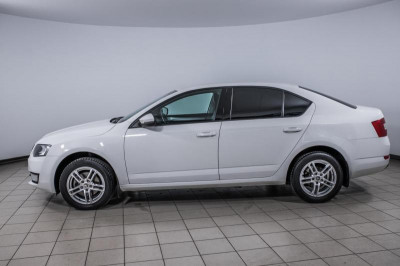 ŠKODA Octavia 1.6 AT (110 л.с.)