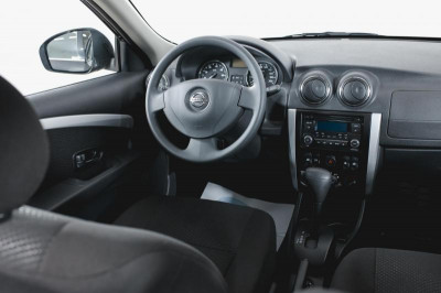 Nissan Almera 1.6 AT (102 л. с.) Comfort Plus