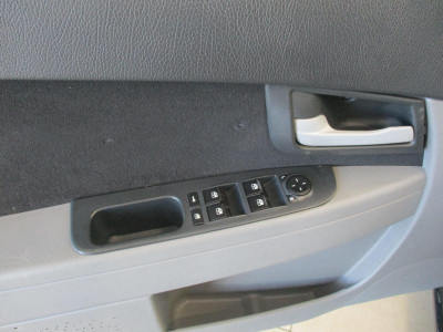 LADA Priora 1.6 MT 16 кл (Евро-4) (98 л. с.)