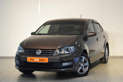 Volkswagen Polo 1.6 MPI MT (110 л. с.) Drive