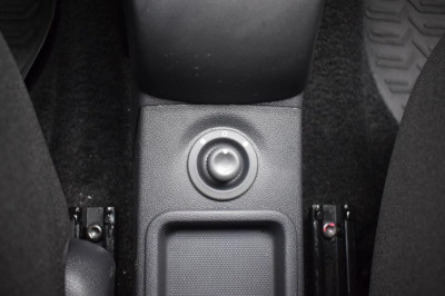 Nissan Almera 1.6 AT (102 л. с.) Comfort A/C