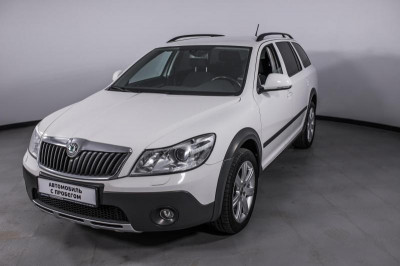 ŠKODA Octavia 1.8 TSI MT 4x4 (152 л. с.)