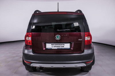 ŠKODA Yeti 1.2 TSI DSG (105 л. с.)