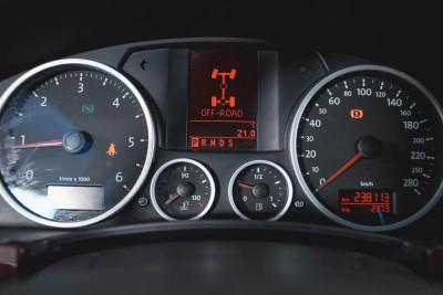 Volkswagen Touareg 2.5 TDI AT (174 л. с.)