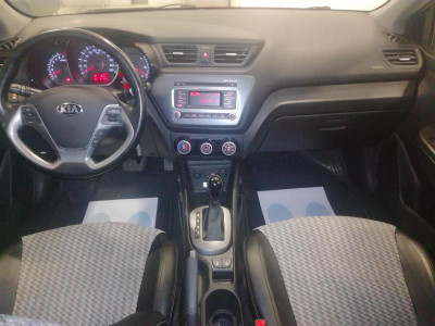 Kia Rio 1.6 AT (123 л. с.)
