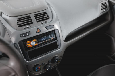 Chevrolet Cobalt 1.5 MT (105 л. с.)