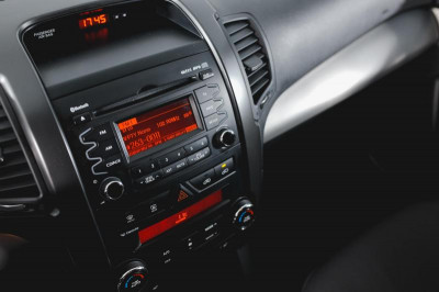 Kia Sorento 2.4 AT 4WD (175 л. с.)