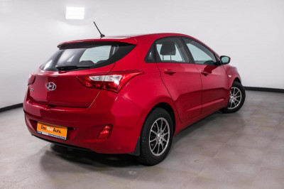 Hyundai i30 1.4 MT (100 л. с.)