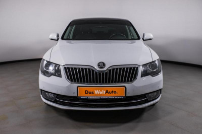 ŠKODA Superb 1.8 TSI DSG (152 л. с.)