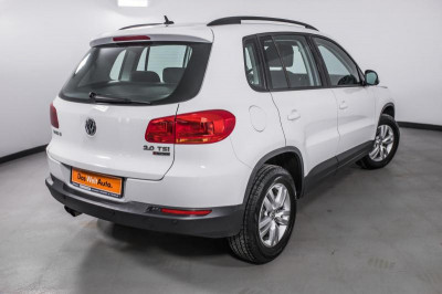 Volkswagen Tiguan 2.0 TSI 4Motion DSG (211 л. с.) Avenue