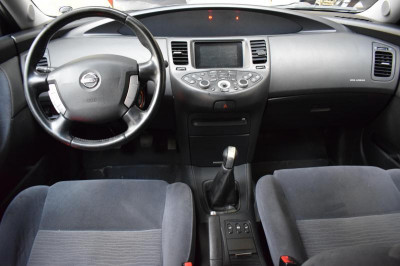 Nissan Primera 1.6 MT (109 л. с.)