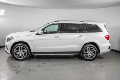Mercedes-Benz GL-класс 500 4.7 AT (435 л.с.) 4WD