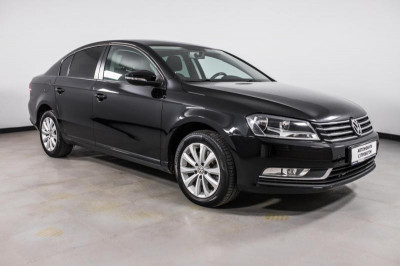 Volkswagen Passat 1.4 TSI MT (122 л. с.)