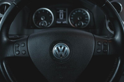 Volkswagen Tiguan 2.0 TSI 4Motion Euro4 AT (170 л. с.)
