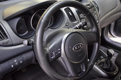 Kia Cerato 1.6 MT (126 л. с.)