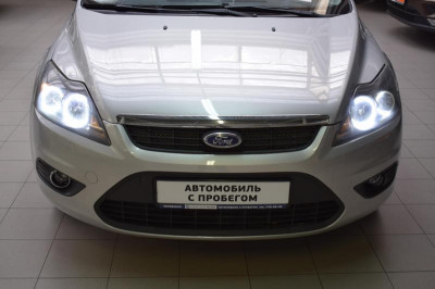 Ford Focus 1.6 MT (101 л. с.)