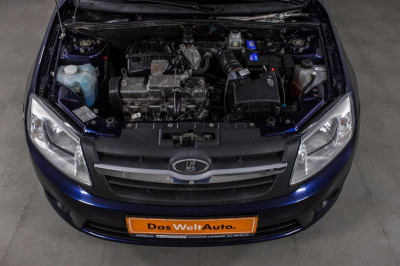 LADA Granta седан 1.6 MT 8кл (82 л. с.) Standard