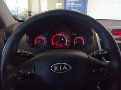 Kia Ceed 2.0 AT (143 л. с.)