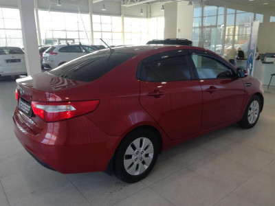 Kia Rio 1.6 MT (123 л. с.)
