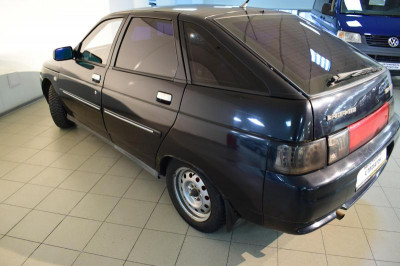 LADA 2112 1.6 MT (89 л. с.)