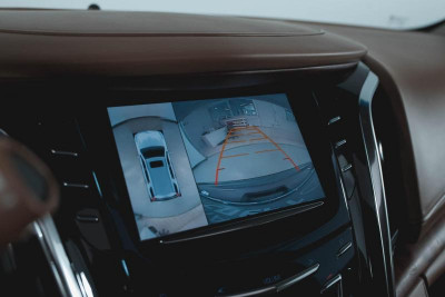 Cadillac Escalade 6.2 AT (409 л.с.) 4WD