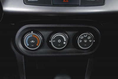 Mitsubishi Lancer 1.8 CVT (143 л. с.)