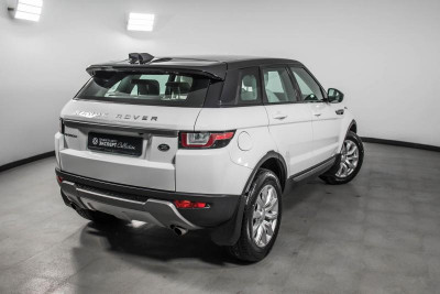 Land Rover Range Rover Evoque 2.0 TD4 AT AWD (150 л. с.) SE