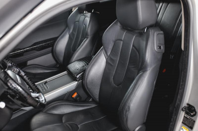 Land Rover Range Rover Evoque 2.2 TD4 AT (150 л. с.)